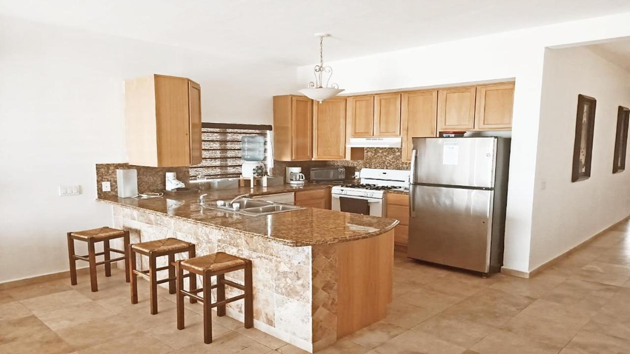 The Suites At Rocky Point 2 Exteriér fotografie