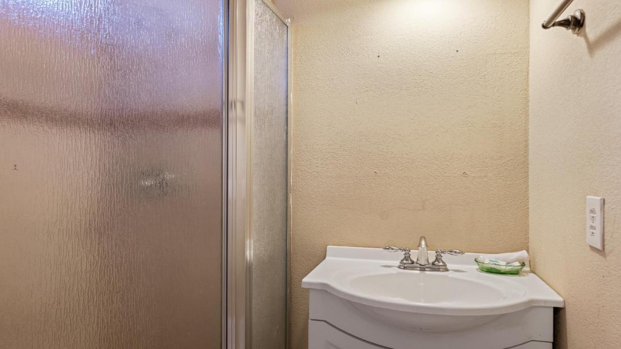 The Suites At Rocky Point 2 Exteriér fotografie